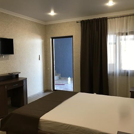 Apra Hotel Lidzava Kültér fotó